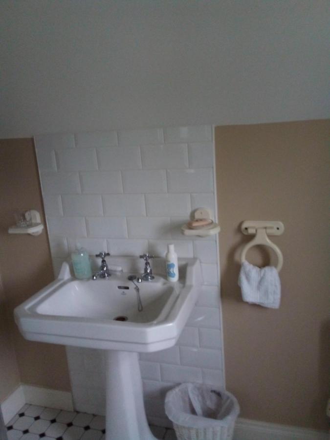 Lir B&B Multyfarnham 外观 照片