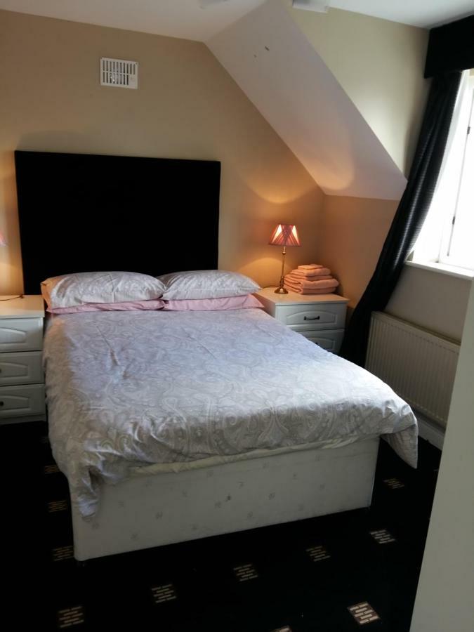 Lir B&B Multyfarnham 外观 照片