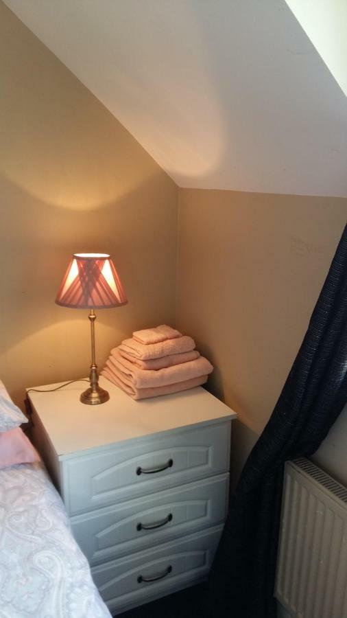 Lir B&B Multyfarnham 外观 照片